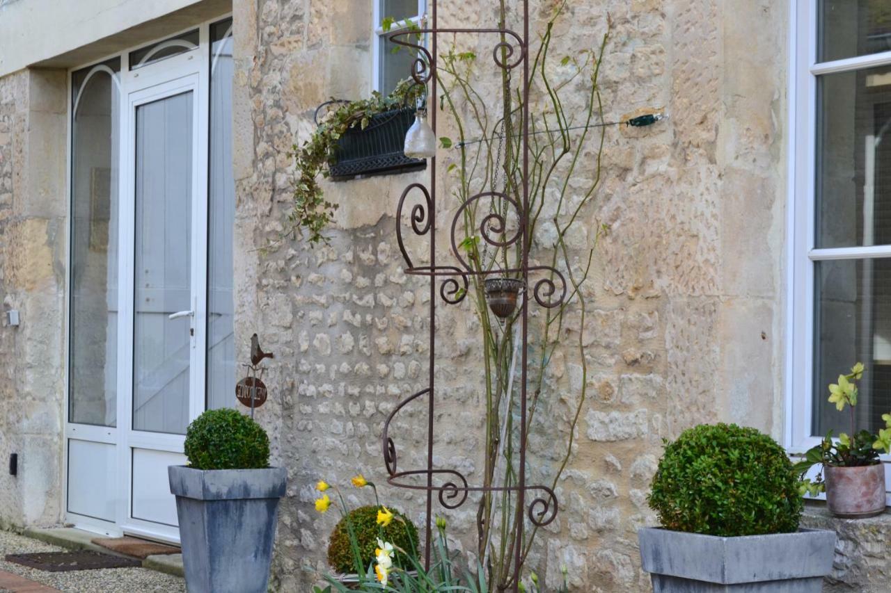La Maison Des Buis Falaise  Εξωτερικό φωτογραφία